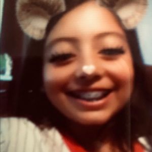 Meet your Posher, Elsy